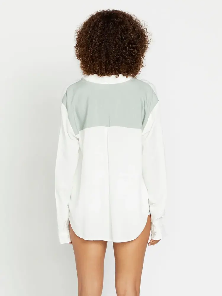 VOLCOM WOMEN'S COCO HO YOKED SHIRT | STAR WHITE