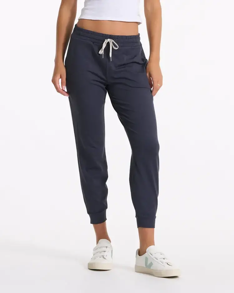 VUORI WOMEN'S PERFORMANCE JOGGER | MIDNIGHT HTHR