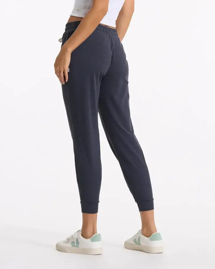 VUORI WOMEN'S PERFORMANCE JOGGER | MIDNIGHT HTHR