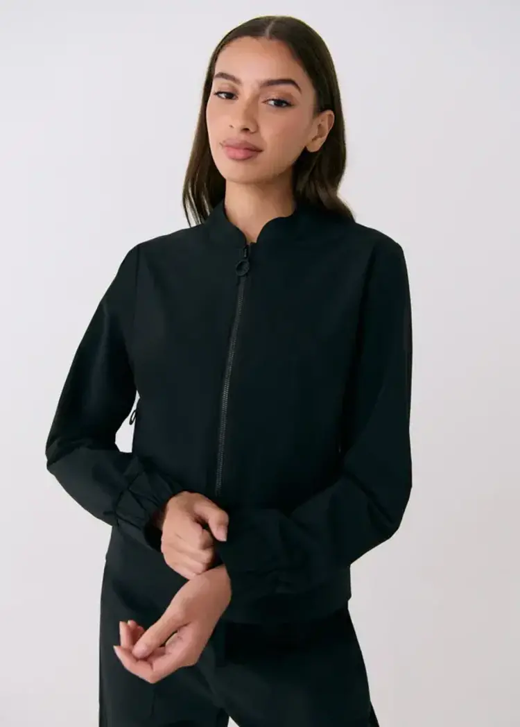 LOLE WOMEN'S MOMENTUM TECH BOMBER | BLACK