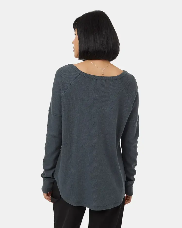 TENTREE WOMEN'S TREEWAFFLE CREW L/S | FOREST RIVER GREEN