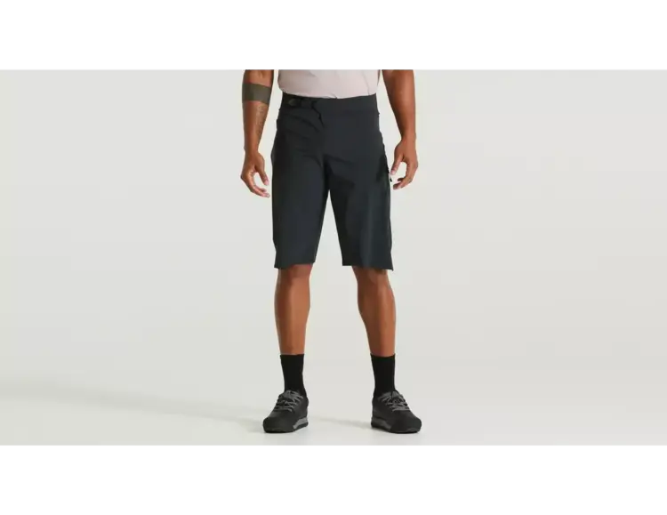 SPECIALIZED MEN'S TRAIL AIR SHORTS | BLACK