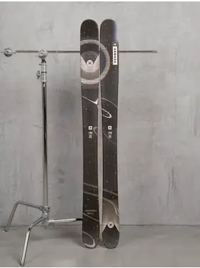 ARMADA TANTRUM SKIS 2025