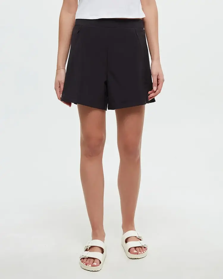 TENTREE WOMEN'S SOLSTICE SHORT | METEORITE BLACK