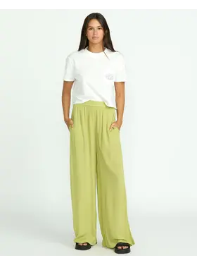 VOLCOM WOMEN'S STONESHINE JUNKI PANT | PEA GREEN