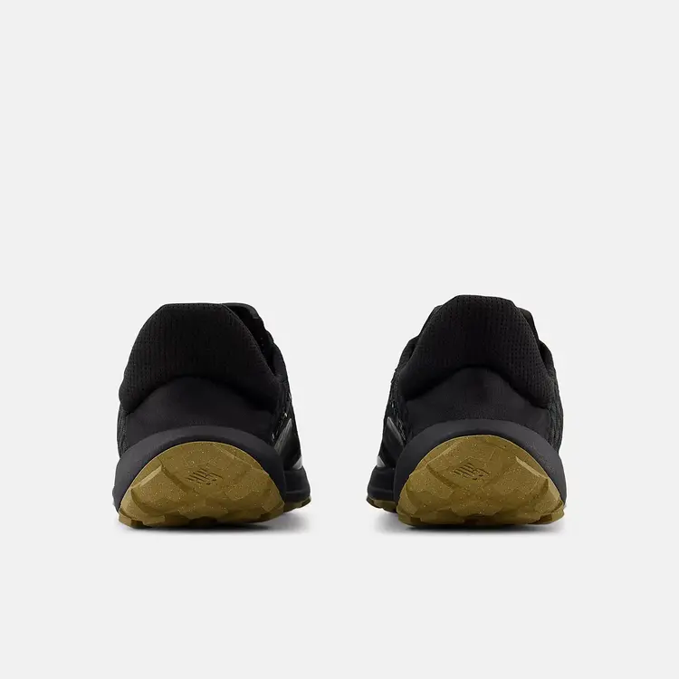 NEW BALANCE MEN'S MINIMUS TRAIL | BLACK/GREAT PLAINS