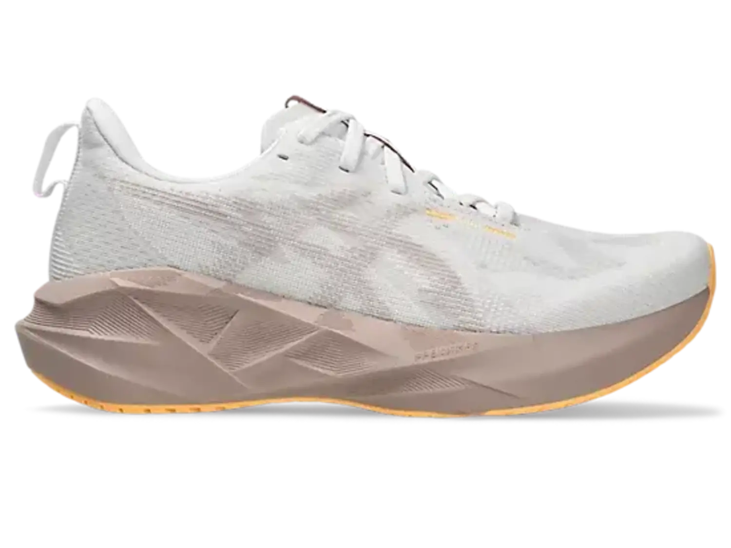 ASICS NOVABLAST 5 ホワイト 25.0 Asics Men's Novablast 5 Running Shoes | TYLER'S
