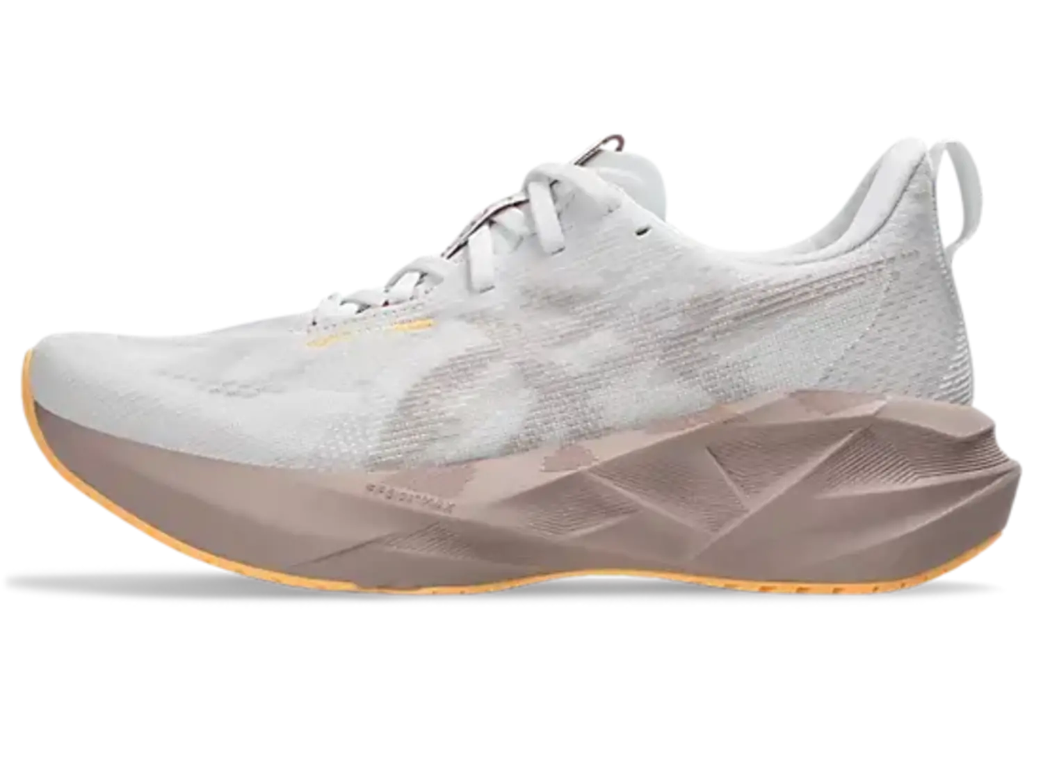 ASICS WOMEN'S NOVABLAST 5 | WHITE/FAWN - Gerick Sports