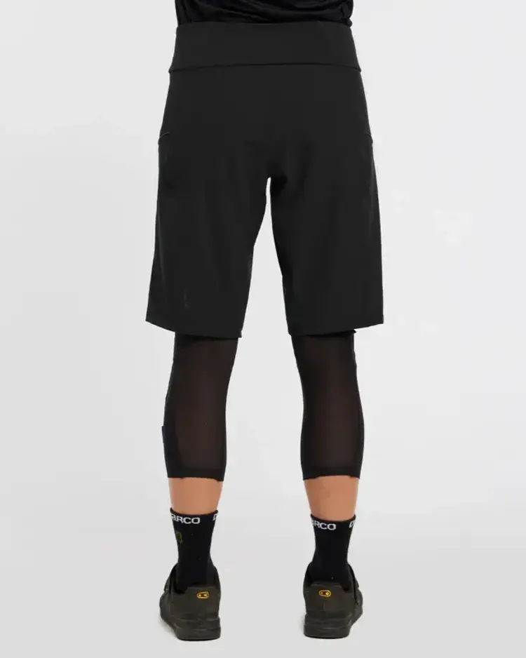 DHARCO WOMEN'S TRAIL SHORTS | BLACK