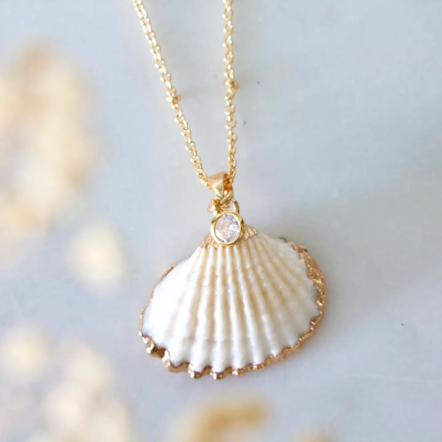 Mesa Blue Clam Shell Necklace