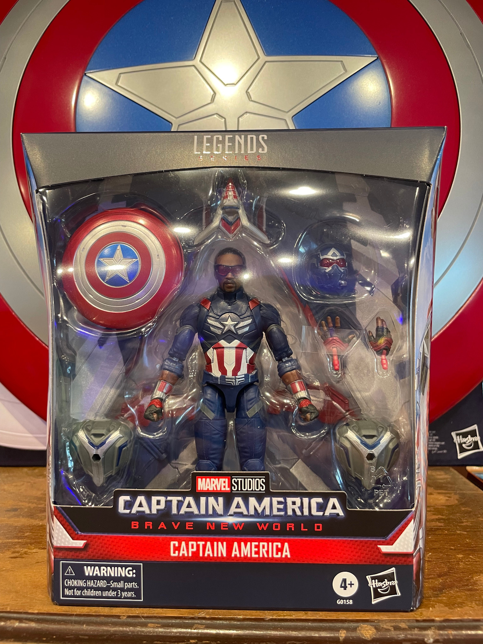 Hasbro Captain America Brave New World Sam Wilson Action Figure