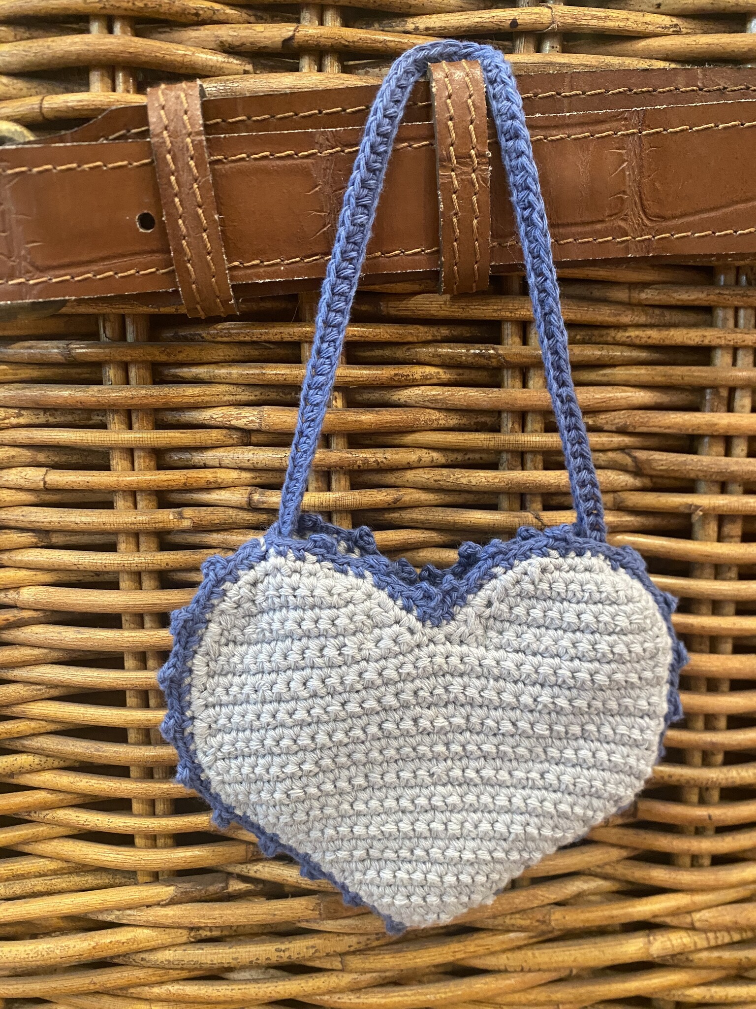 Wild Wawa Wild Wawa Crochet Heart Purse