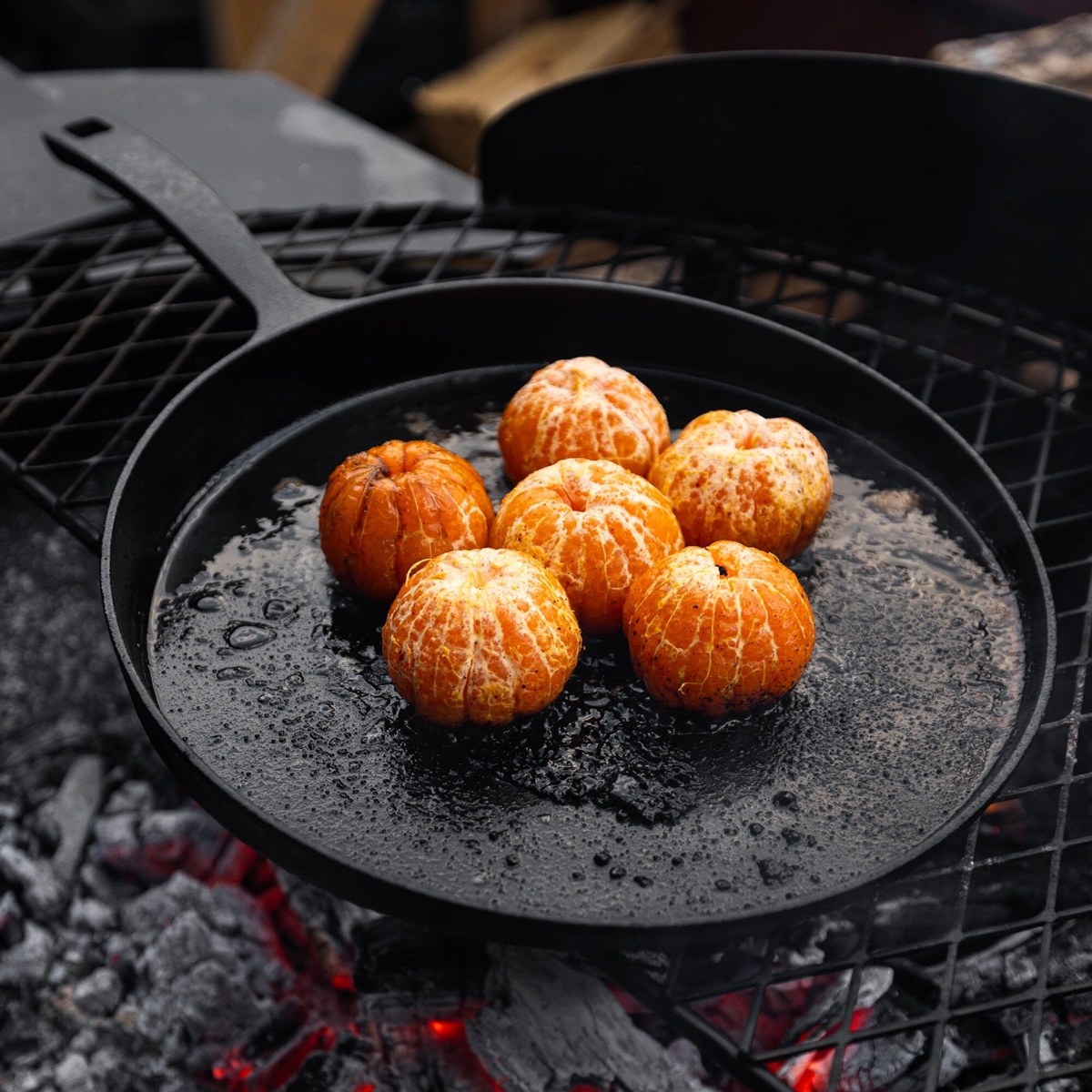 Barebones Cast Iron Skillet Griddle 12"