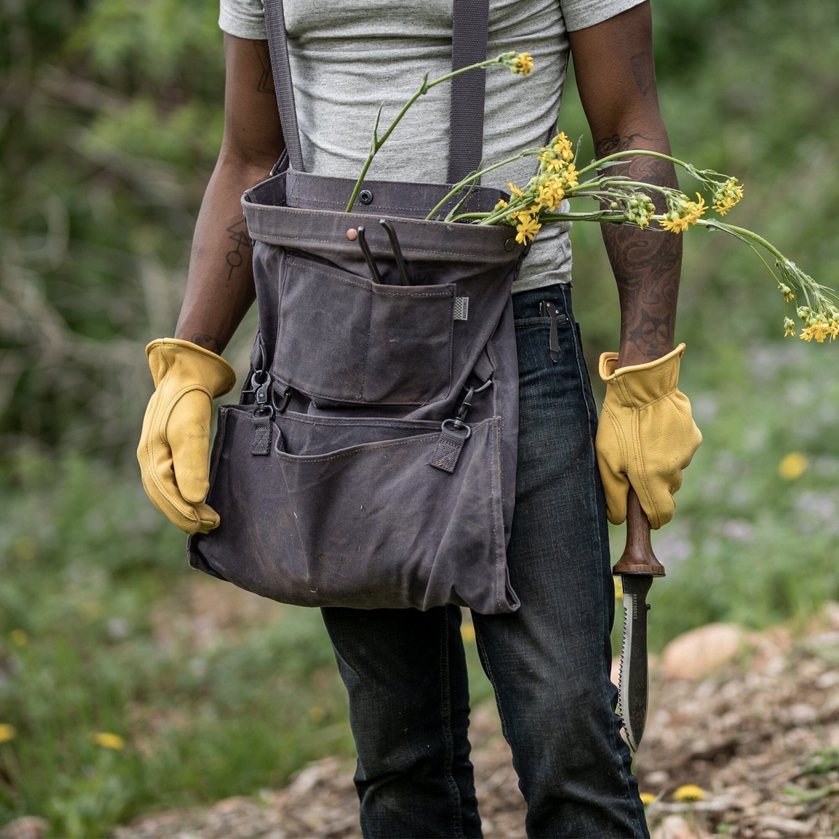 Barebones Harvesting & Gathering Bag - Slate Gray