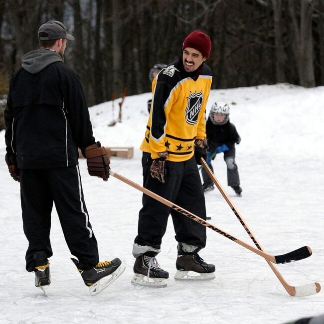 Tipo 9 Nine Hockey Stick Raffle