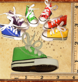FOOT TOY- SHOE- 3X1.5X1.5- TENNIS SNEAKER