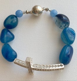 DE LA TERRE PAVE CROSS MYKONOS BLUE AGATE BRACELET