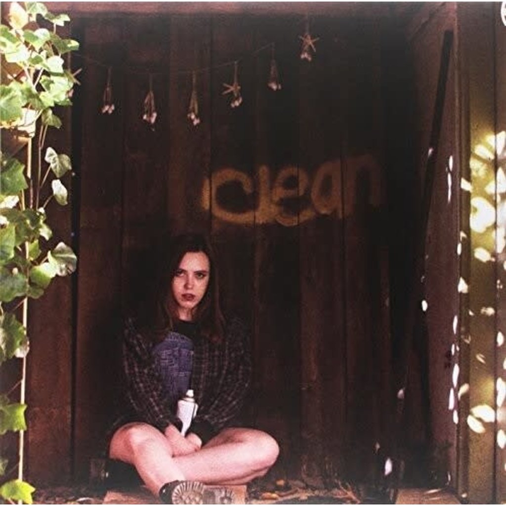 SOCCER MOMMY / Clean