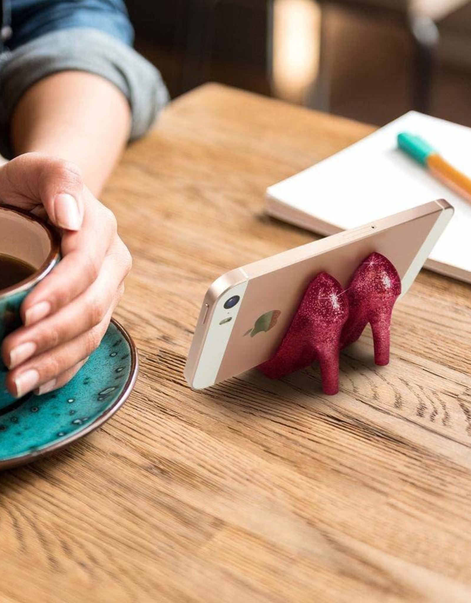 Pumped Up - Ruby Glitter Phone Stand