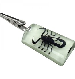 Glow-in-the-Dark Stand-Up Scorpion Clip