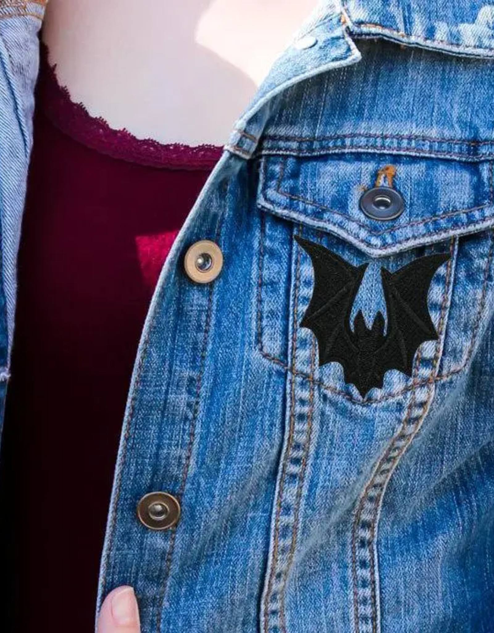 Small Vampire Bat Gothic Iron On Embroidered Patch