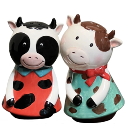 Udderly Cute Cows Salt & Pepper Set