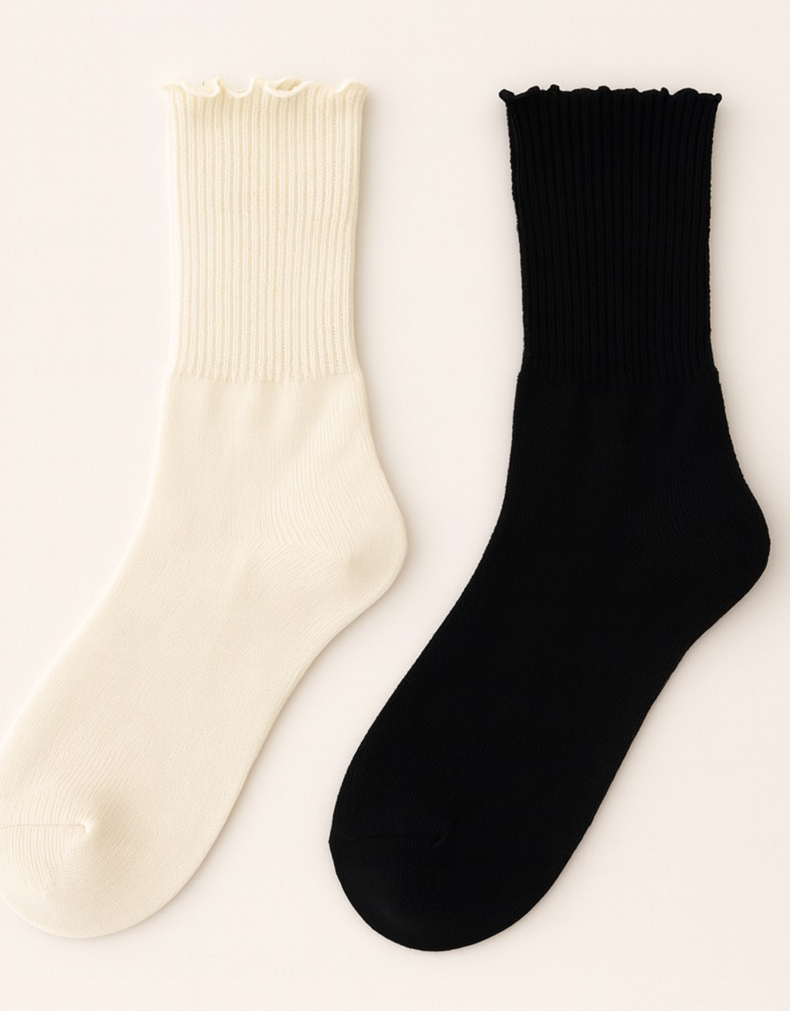 "Mazzy" Crew Socks with Ruffled Edge Detail (2 pack) - Black/Cream