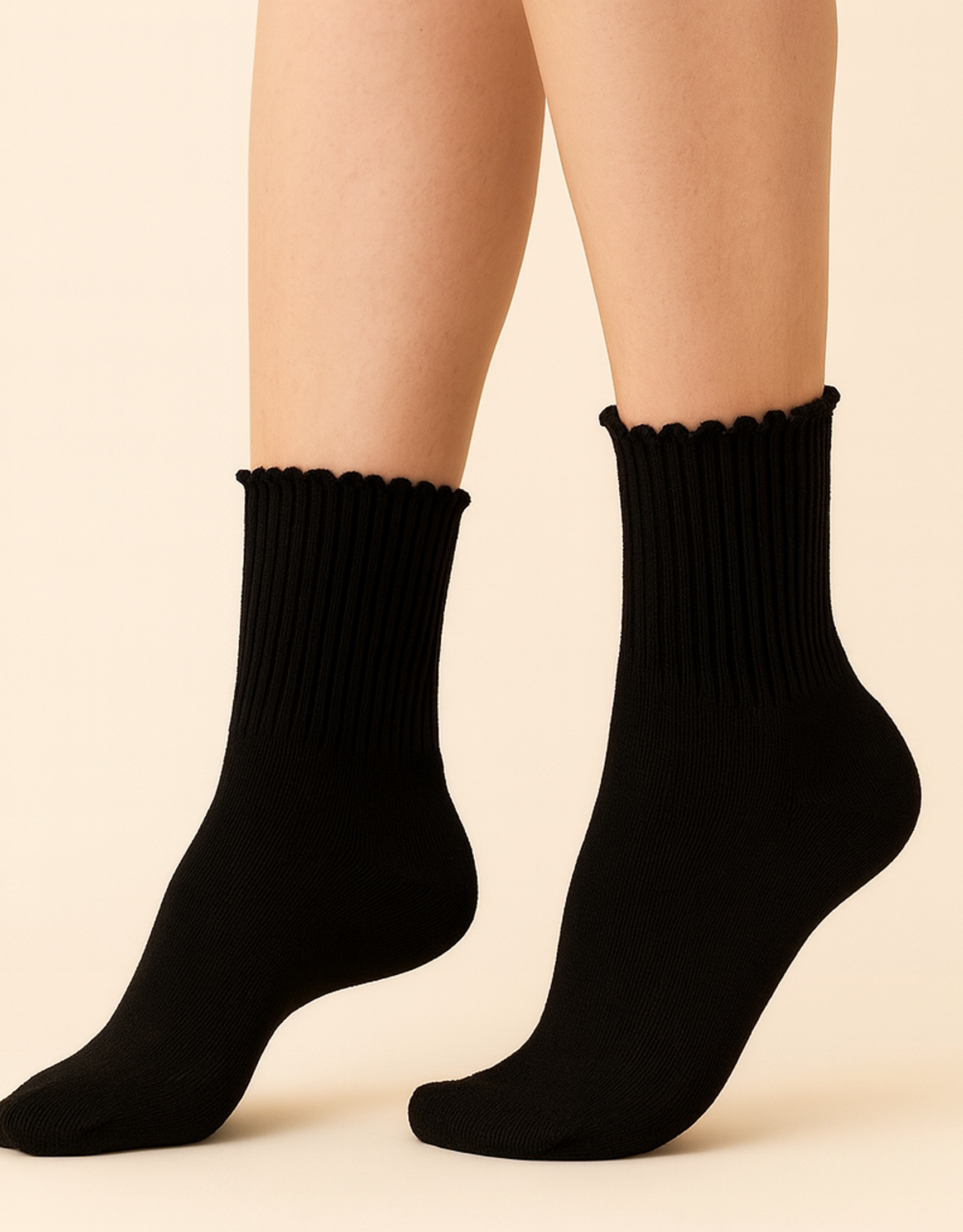 "Mazzy" Crew Socks with Ruffled Edge Detail (2 pack) - Black/Cream