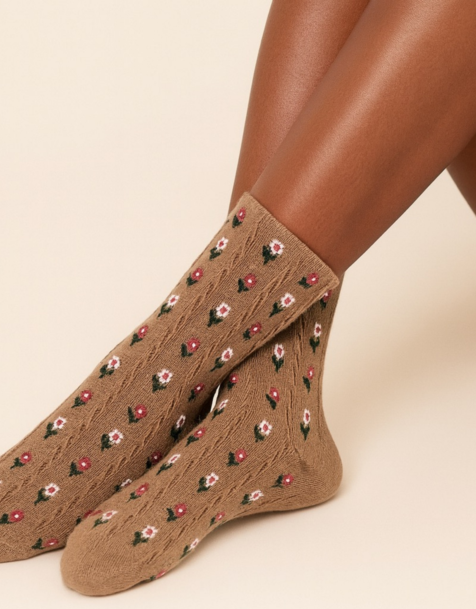 "Chloe" Floral Applique and Pointelle Crew Socks in Espresso & Latte (2 pack)