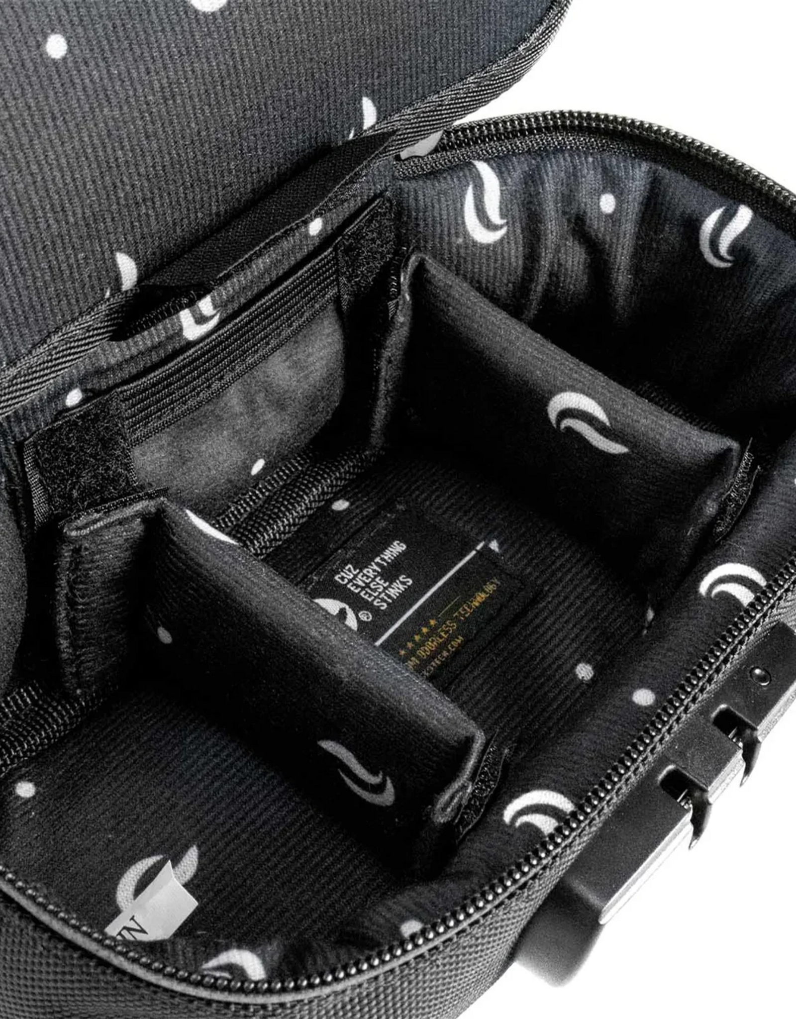 Skunk Bags Sidekick Black - Small