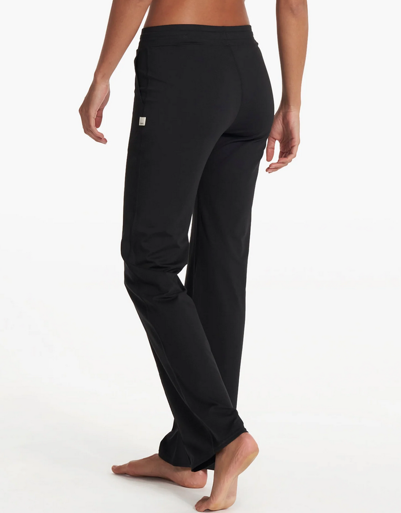 Vuori Women's Halo Essential Wideleg Leggings - Alabama Outdoors