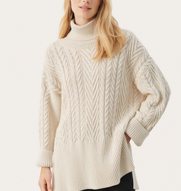 Part Two Rennah pullover