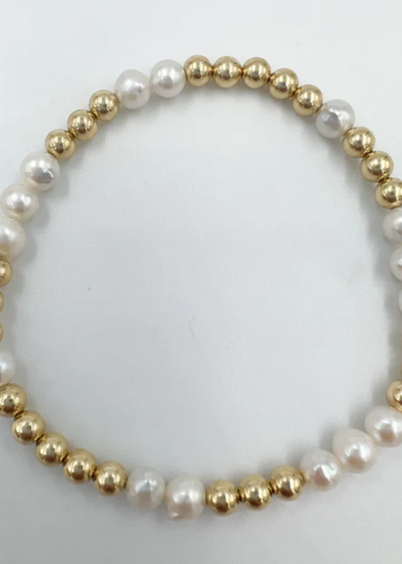 Saskia de Vries 14k filled pearl bracelet