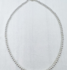 Saskia de Vries Silver Leave on necklace 4mm