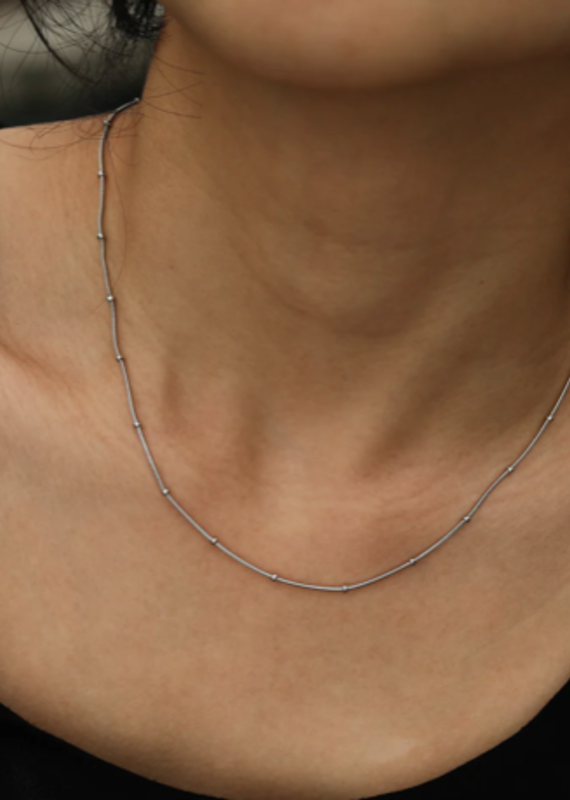 hackney Nine Zahara necklace