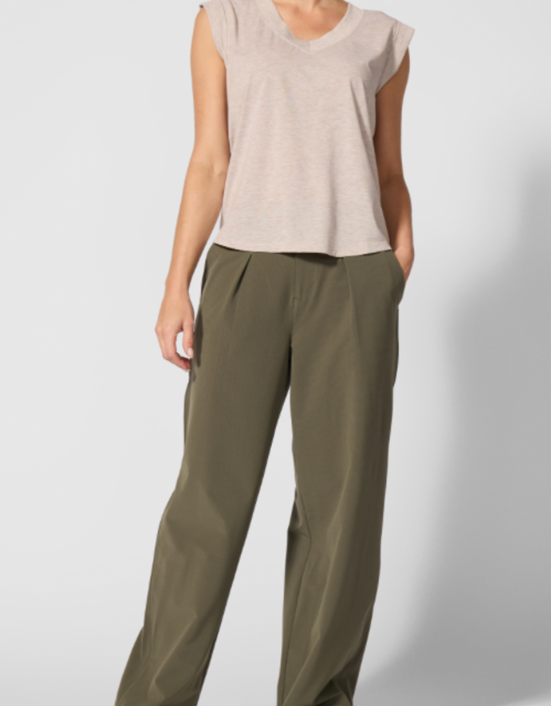 MPG MPG Dynamic vneck