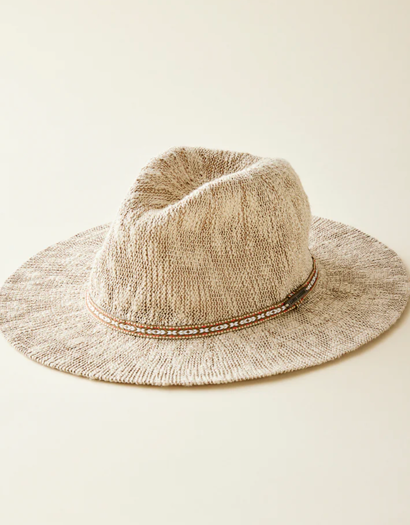Carve Carve Capistrano hat