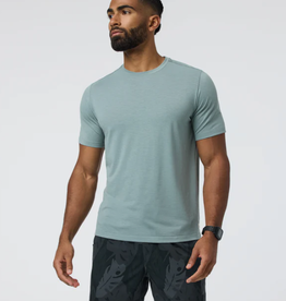 Vuori Current tech tee