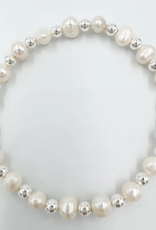 Saskia de Vries Saskia Pearl Glow bracelet