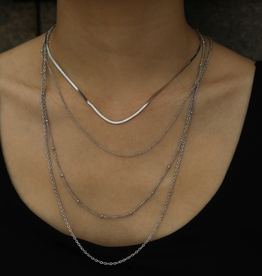 hackney Nine Sabrina chains