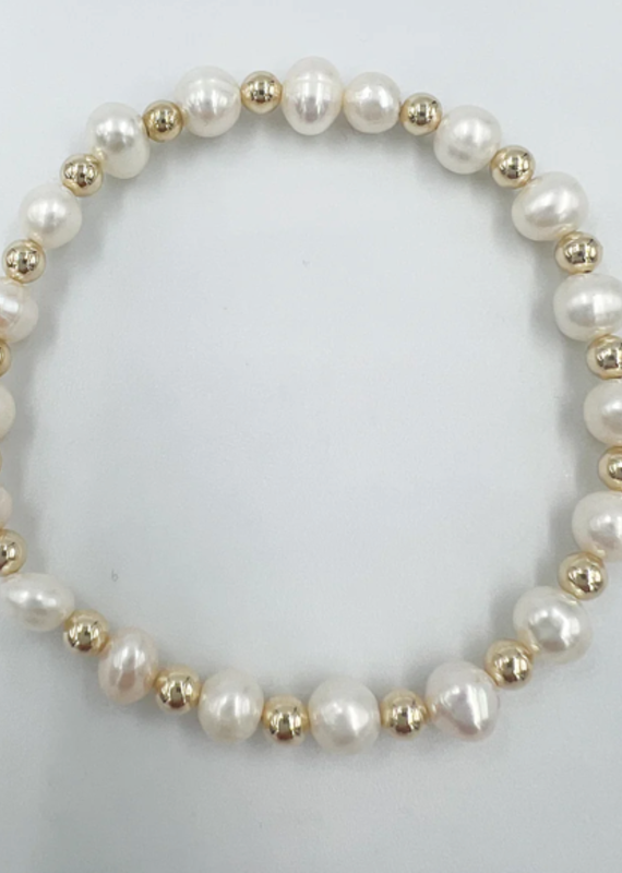 Saskia de Vries Pearl Glow bracelet