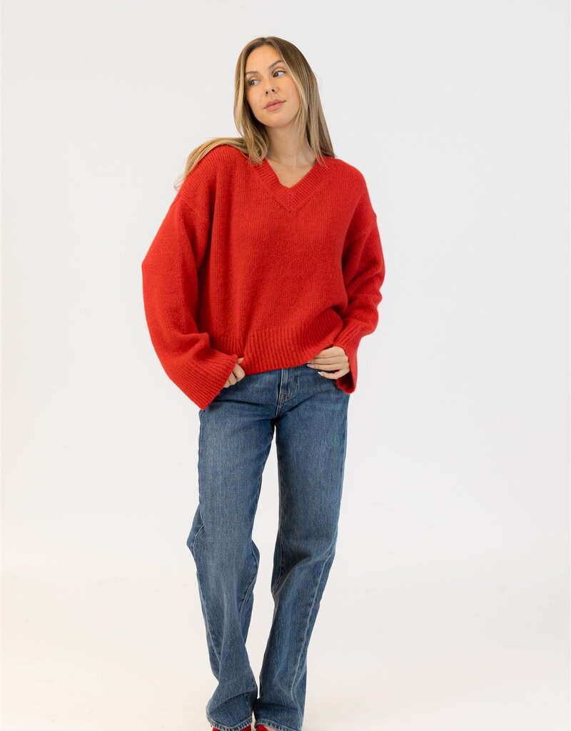 Lyla & Luxe Lyla & Luxe Ettaluxe vneck