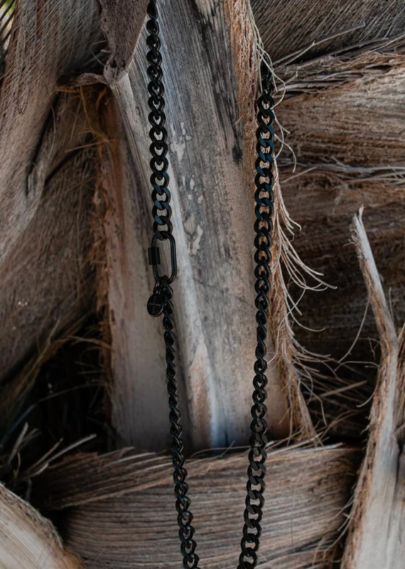 Hen+Bear Lincoln necklace