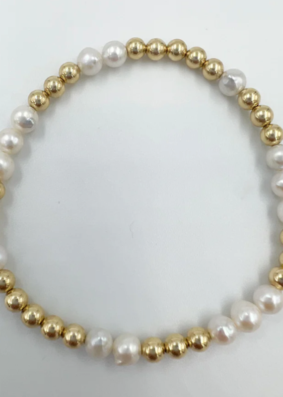 Saskia de Vries 14K Gold Filled Freshwater pearl bracelet
