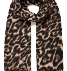 B.Young Weopard scarf