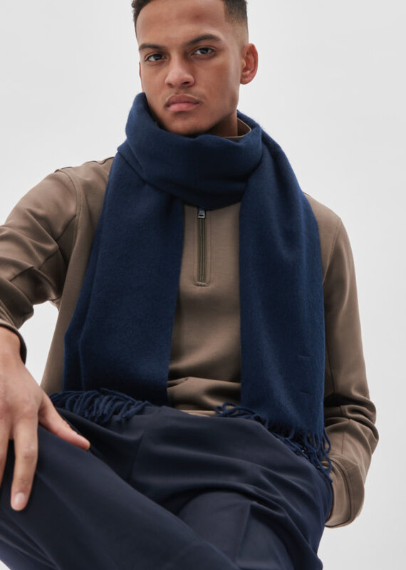 Matinique Wolan Scarf