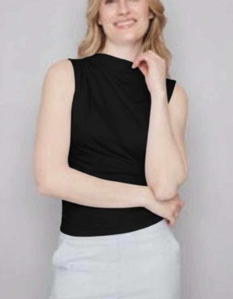 Tyler Madison Tyler Veronica Tee