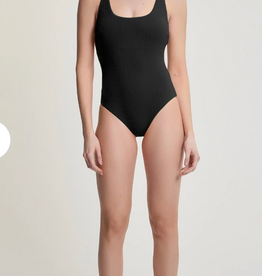 Fig Isola swim