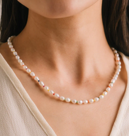 Lover's Tempo Rainbow Pearl necklace