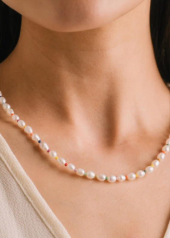Lover's Tempo Rainbow Pearl necklace